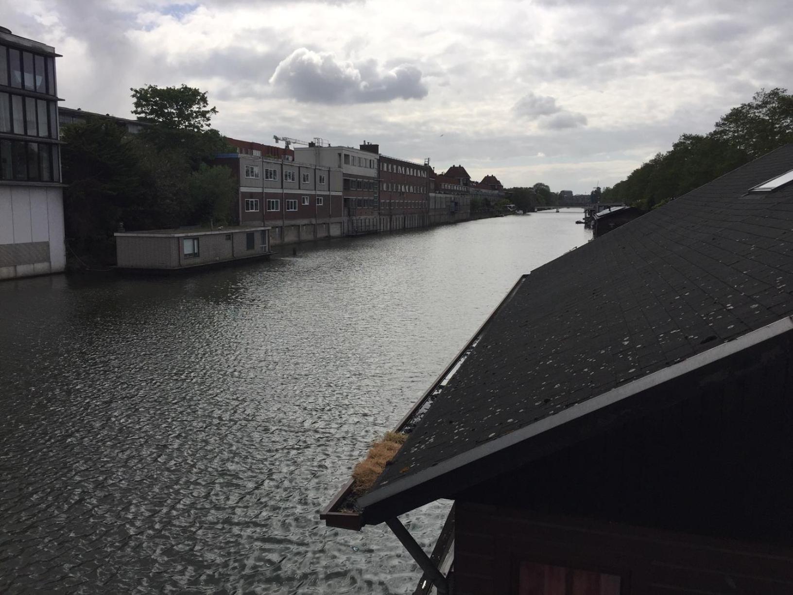 Reiwa Bed & Breakfast Amsterdam Ngoại thất bức ảnh