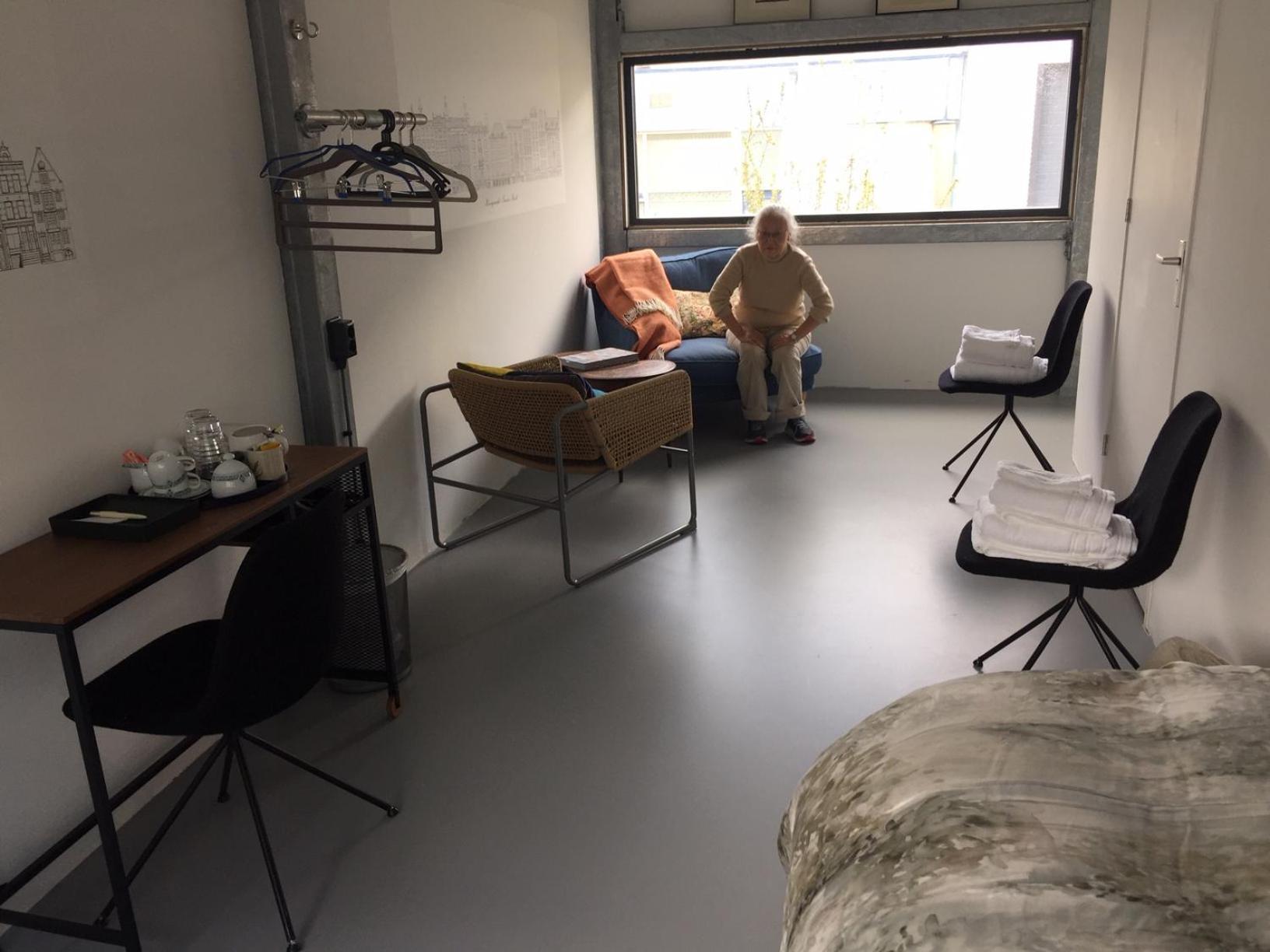Reiwa Bed & Breakfast Amsterdam Ngoại thất bức ảnh